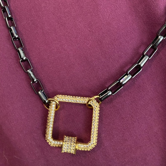 Melania clara Astrid necklace in gunmetal - Picture 4 of 8